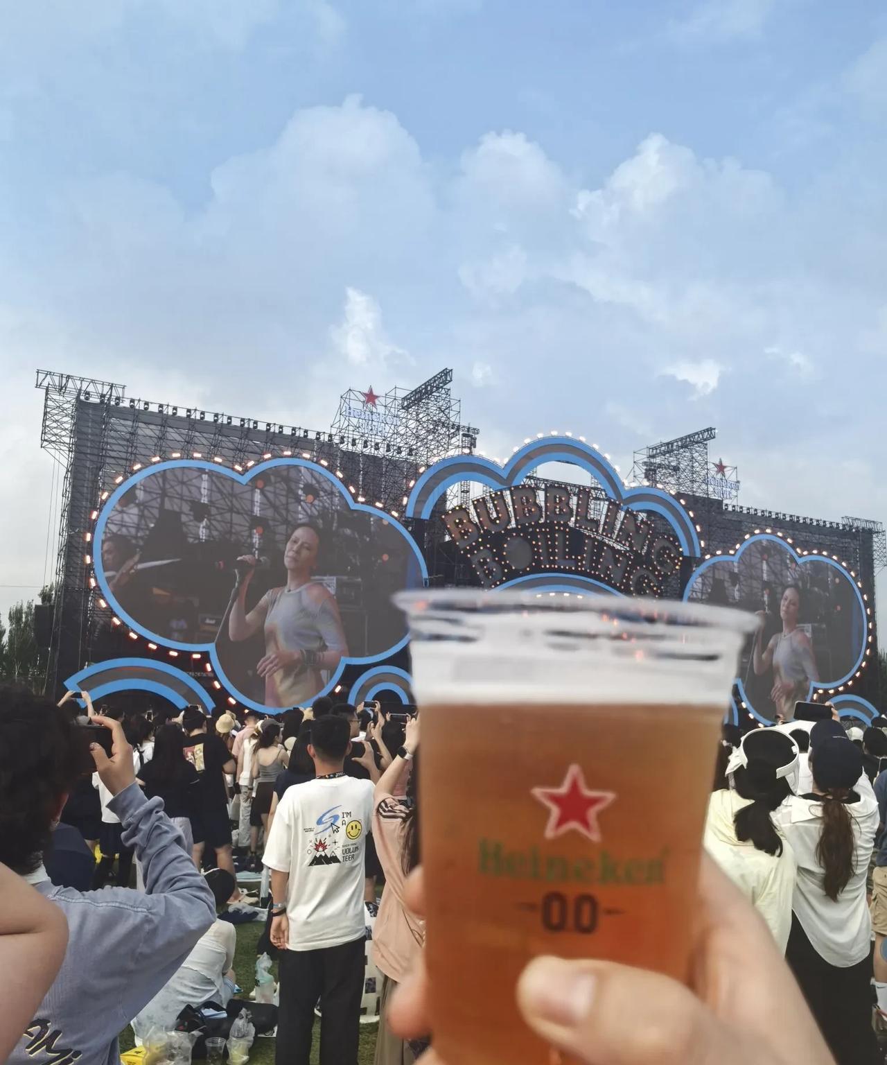 沈阳泡泡音乐节，杨乃文超cool#分享城市新鲜事#