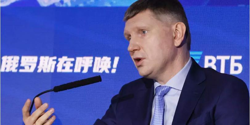 俄经济部长：俄罗斯经济正处于衰退的边缘
俄罗斯经济发展部部长列舍特尼科夫周四在出