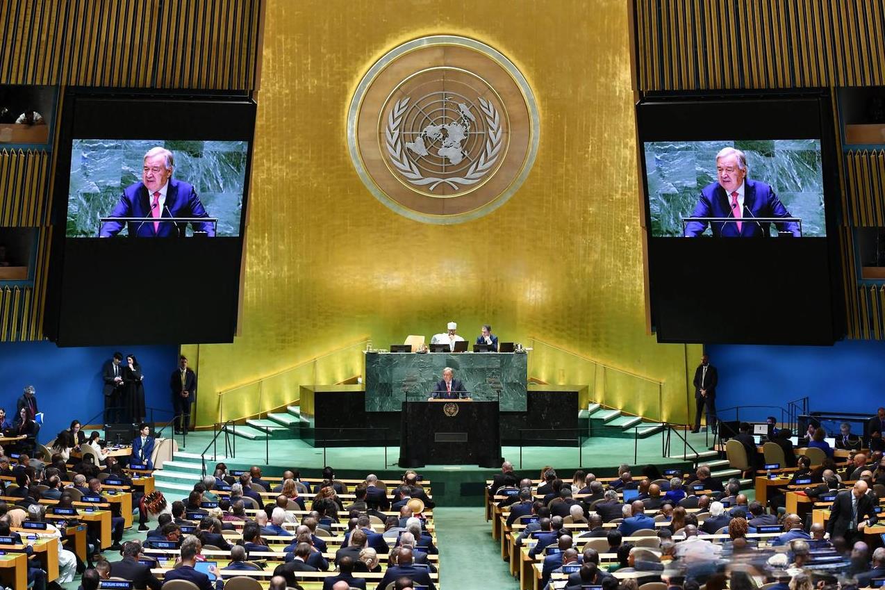 这还真是史上首次，第79届联合国大会通过加强联合国与上海合作组织合作的决议。
 