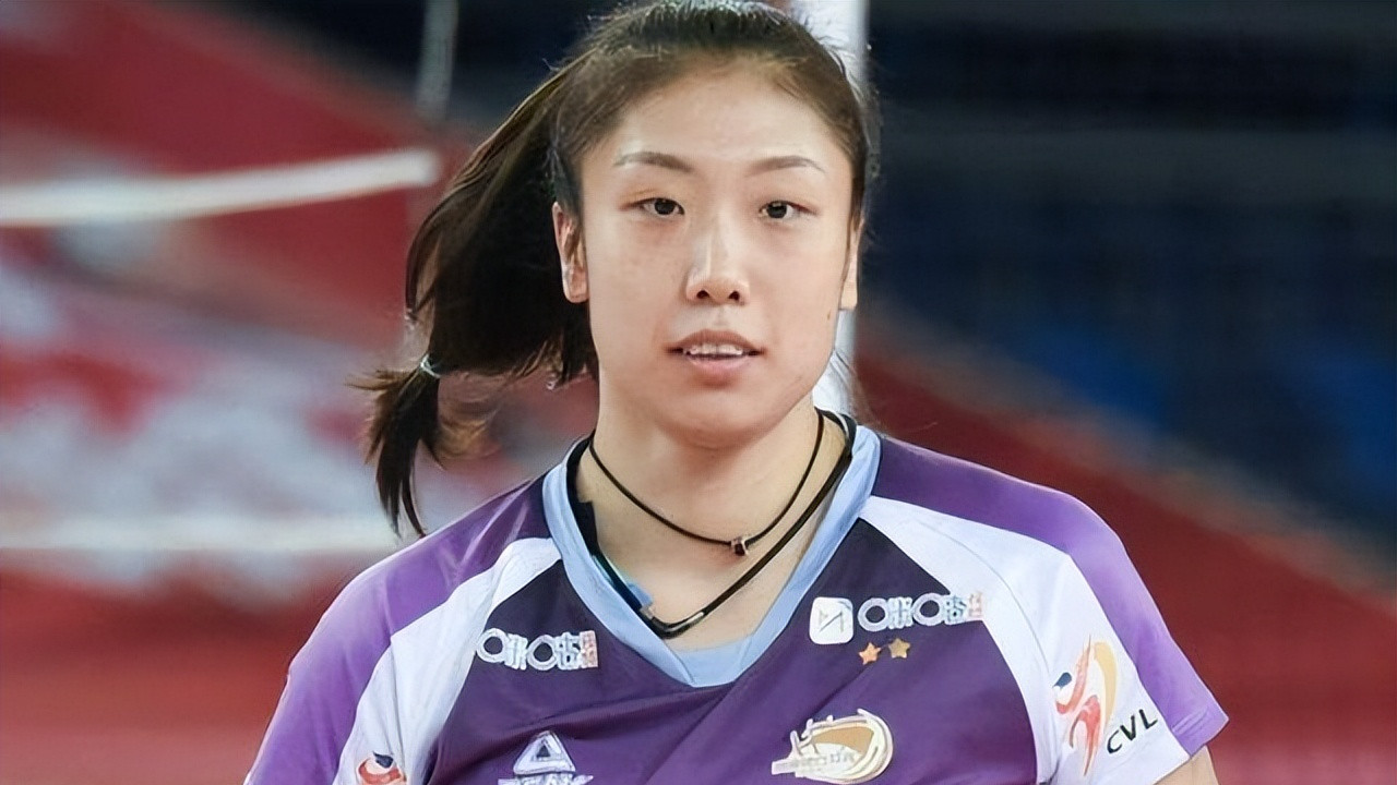 34扣8中8失误！天津女排核心人物进攻太软，打出0效率拖累了球队