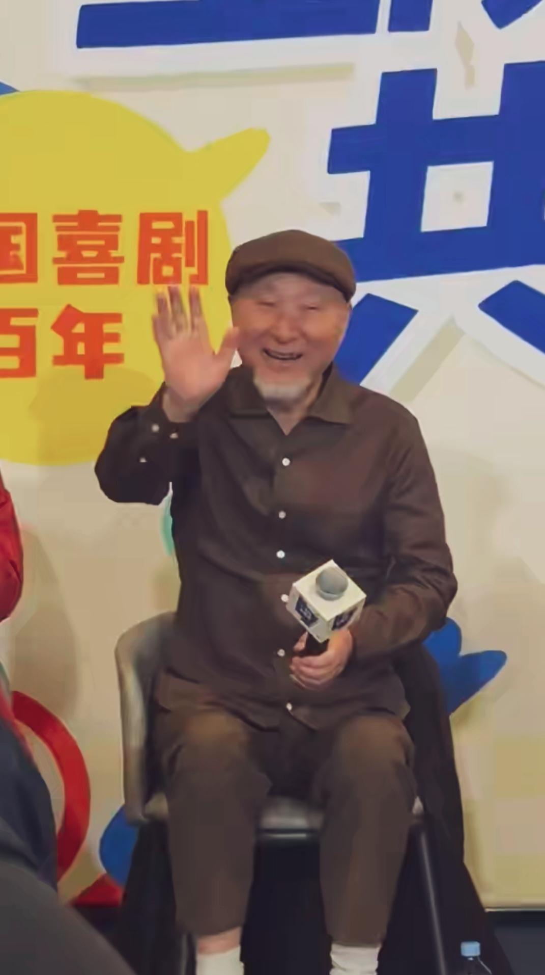 陈佩斯也成了白胡子老头了！眼睛更小了！#陈佩斯#