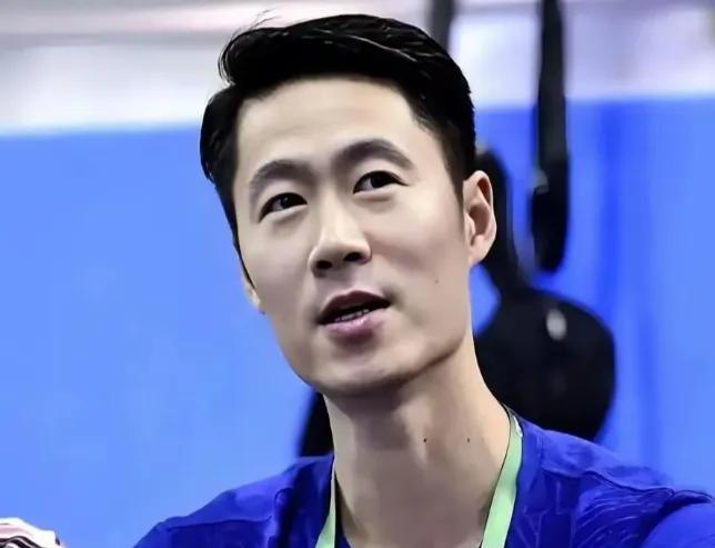 自从王励勤上任，国乒的内部人员动荡不安。李隼年龄到了，身体不适也退休了。王皓考编