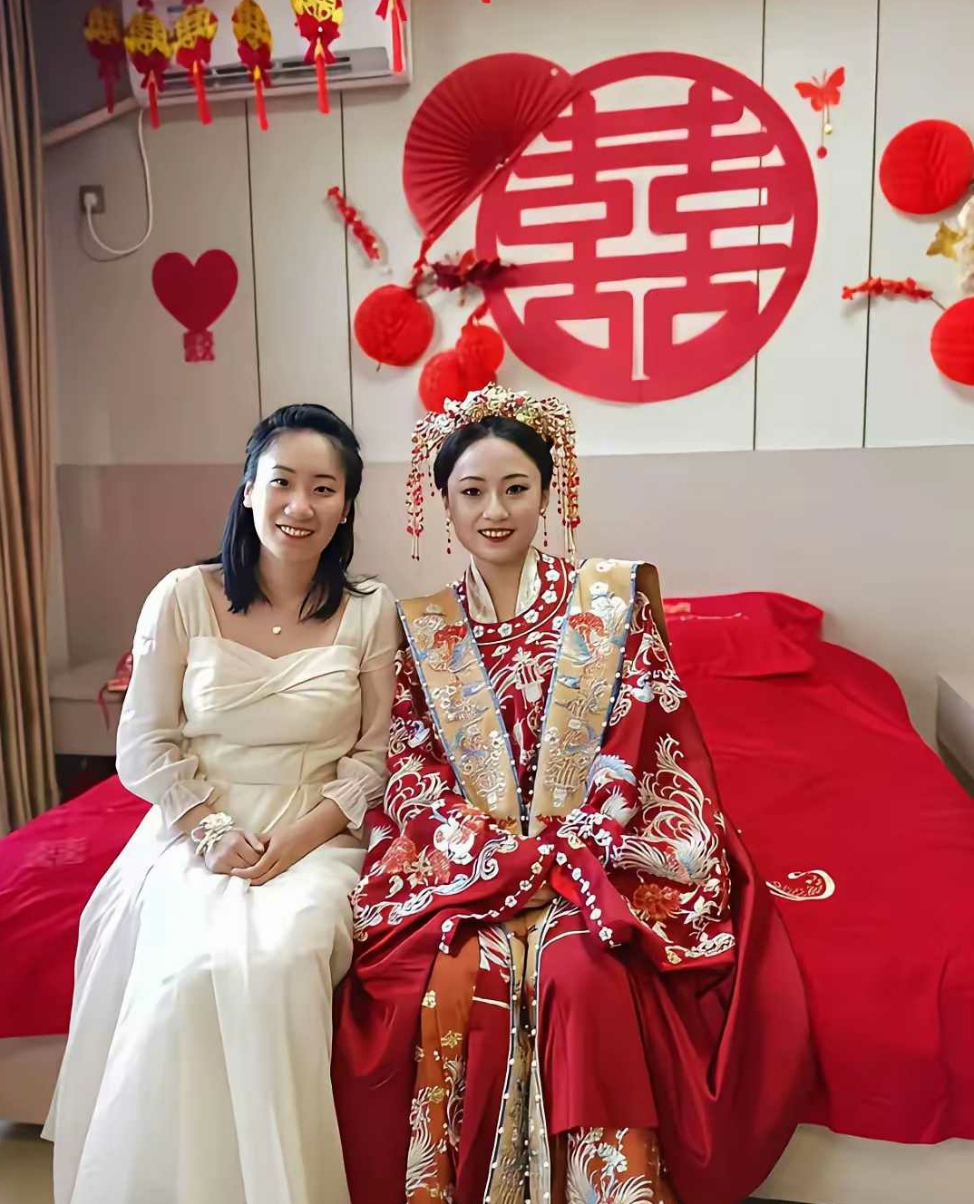新娘和伴娘谁更吸引你？