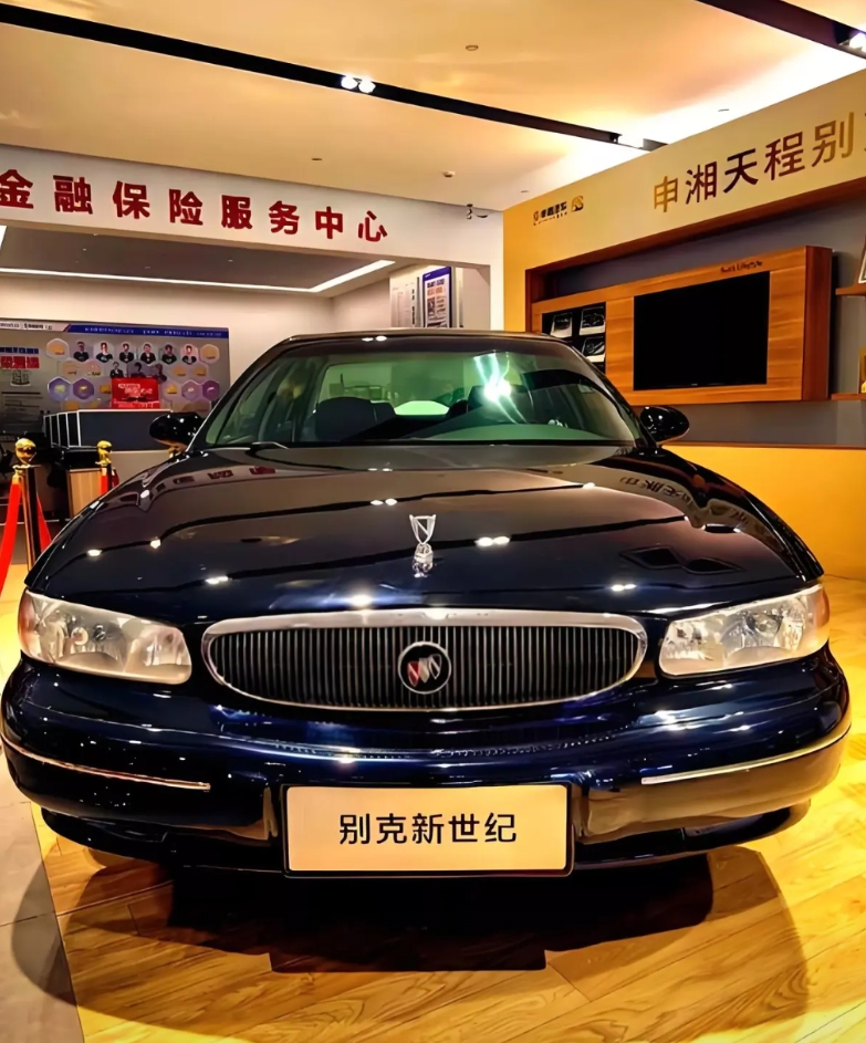 99年的别克，带来了最后的美系车
99年，上汽与美国通用合作的首款轿车上市了，定