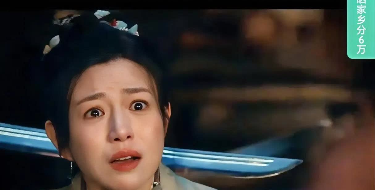 我们可能都低估陈妍希了，
还以为她一副童颜，
演技自然好不到哪里去，万万没想