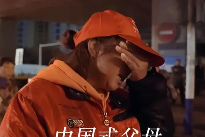 中国父母晚年最大的悲哀，往往是做了这6件糊涂事
6、从不与孩子耐心沟通
很多父母