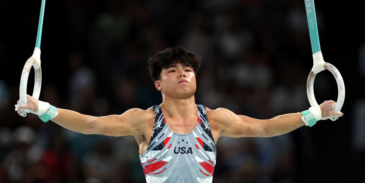 #体操#
2025年美国体操锦标赛中，美国体操运动员阿舍·洪在新奥尔良赢得了他的