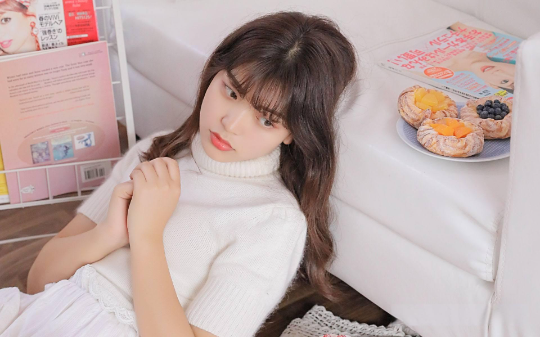 妈妈恨我是灾星差一点害死弟弟，让全村人处罚我，可我死了她却哭疯了