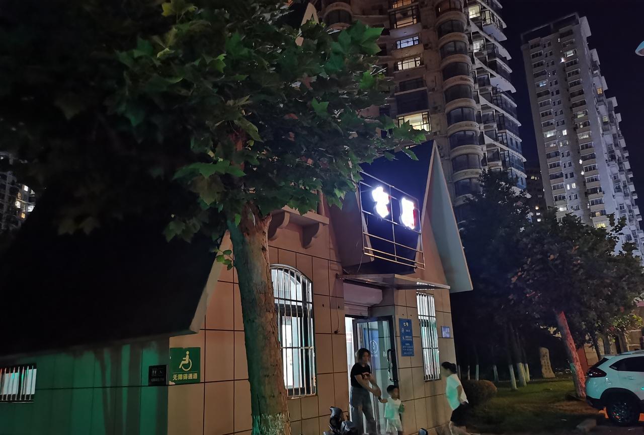 父债子不还这是哪家的理？父债子还理所应当，这不是观念不观念的问题，而是社会道义和