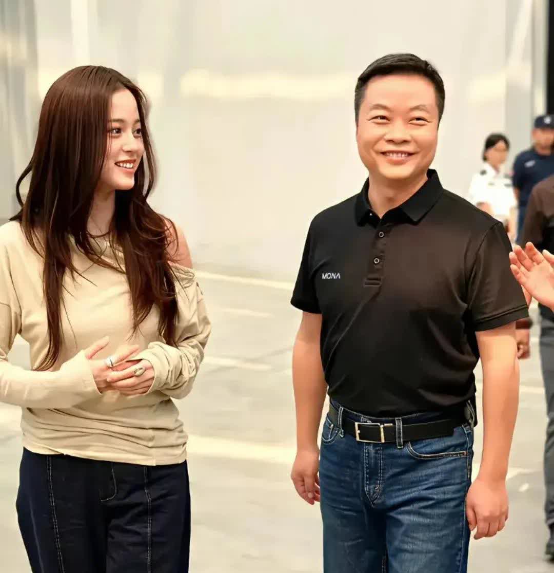 造车新势力为啥都用洋文，销往国外吗？还是比亚迪做🉐好，低调又国风！
小米  