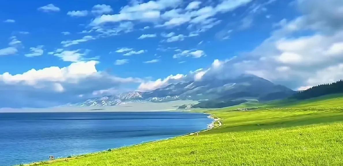 不依不饶就是画地为牢。
别人骂你一句，你记了一天，别人就骂你了一天；你记了一个月
