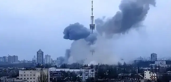 胆大妄为！乌克兰出动6架无人机突袭莫斯科！

据中国央视新闻总台报道：5月6日凌