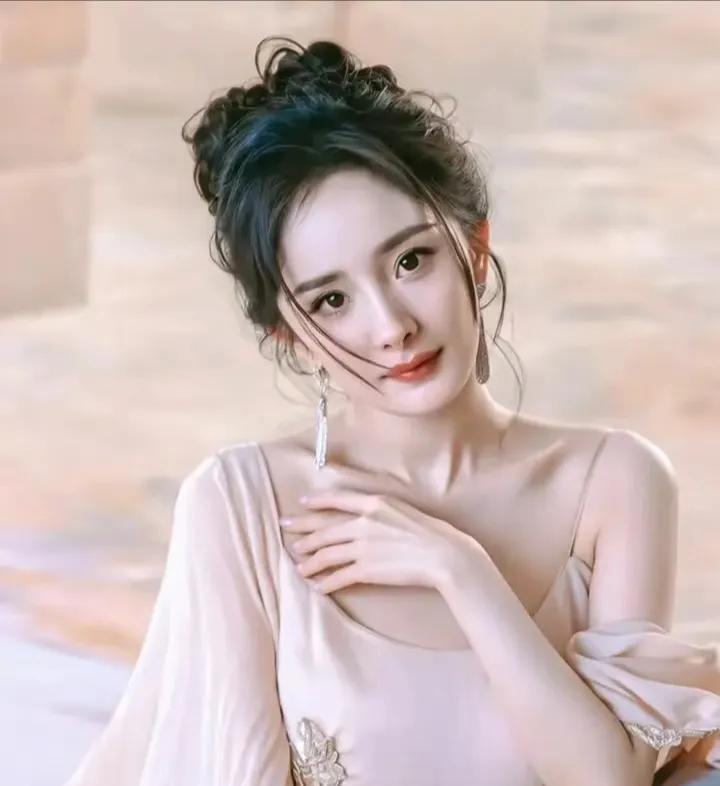 盘点7位明星的高考成绩，前6位是学霸，最 后一个高考成绩全网垫底，却和刘诗诗搭戏