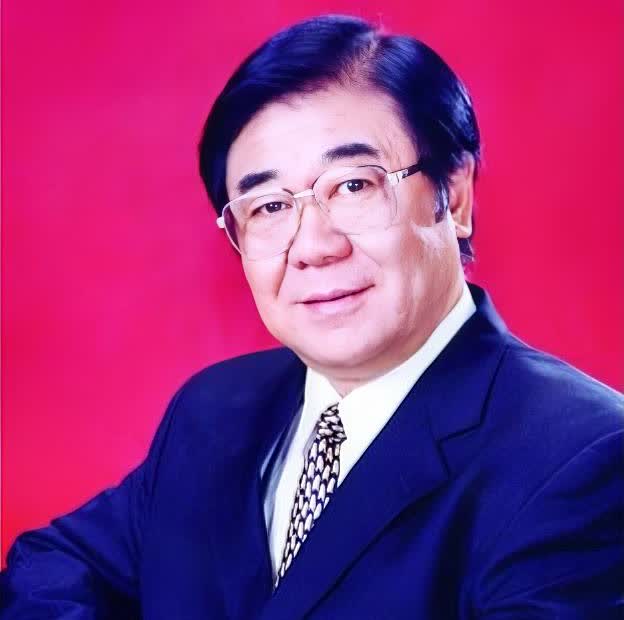 金铁霖的十位高徒；你最看好谁？

一；戴玉强
二；吕继宏
三；宋祖英
