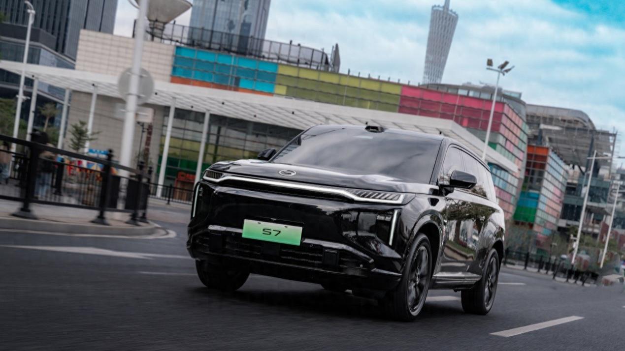 智能与舒适兼备，豪配搭载传祺向往S7，亮点满满