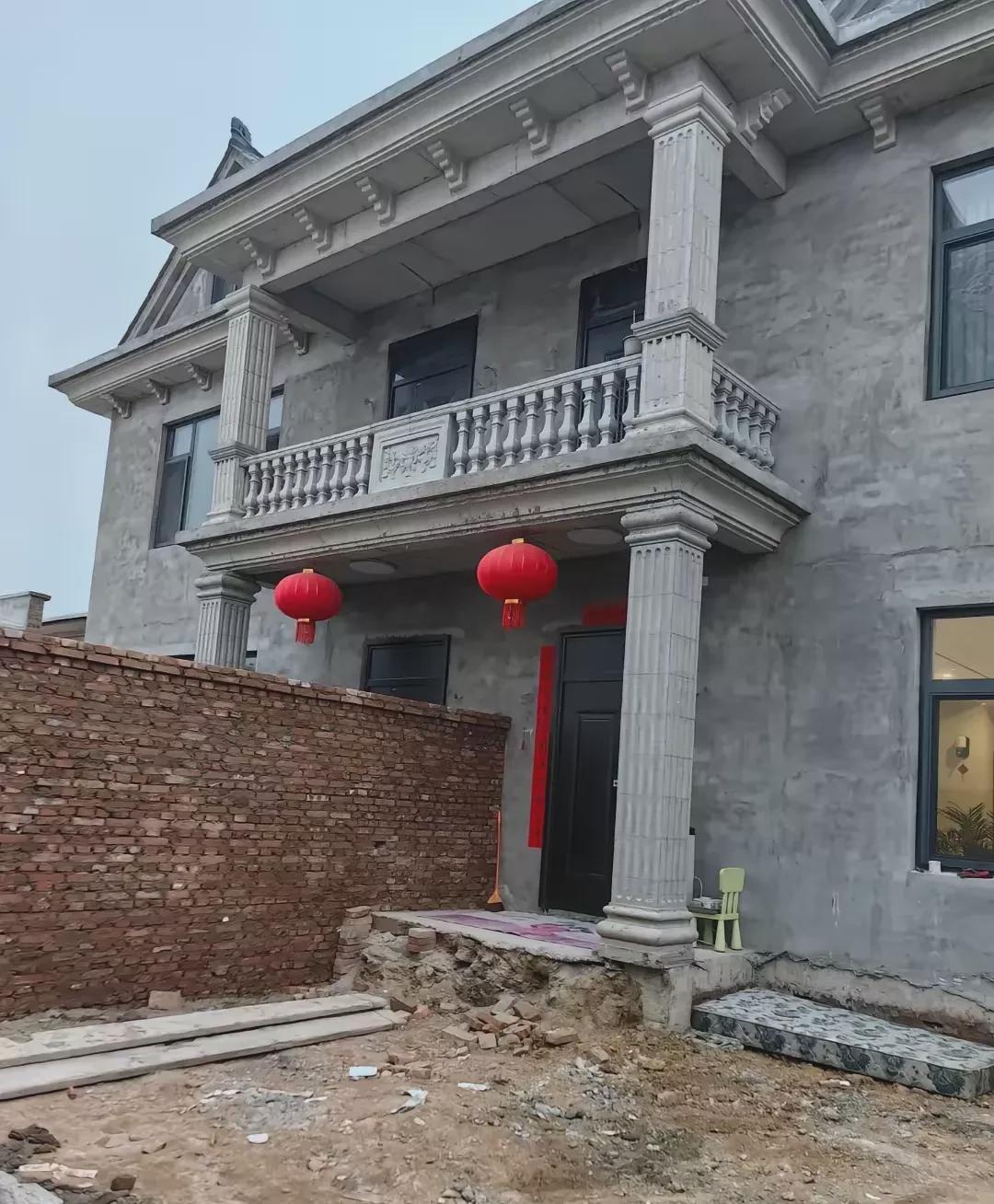 兄弟合建房，大嫂20万买断引发争议