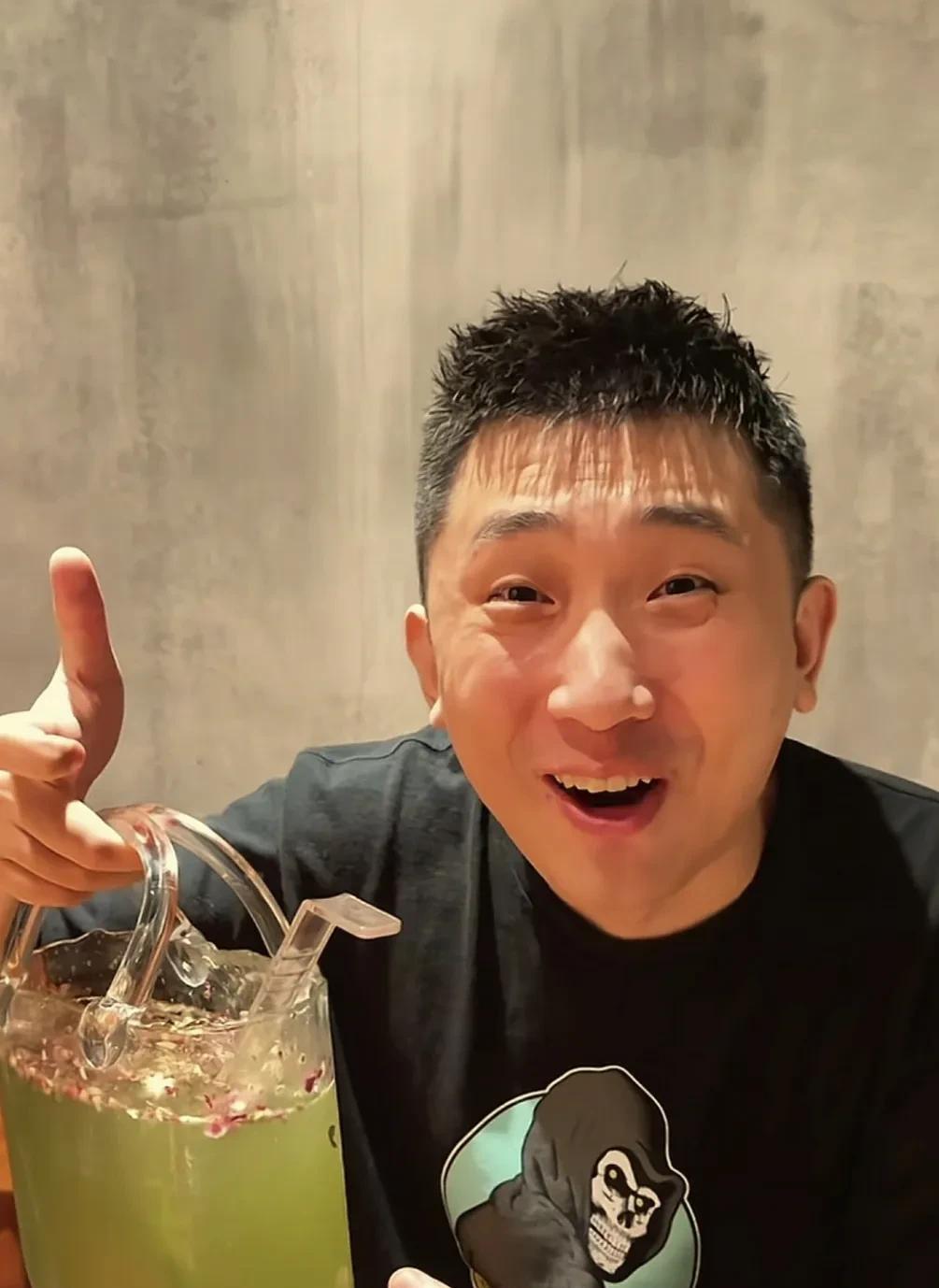 难道是没跟郭德纲商量，自己因为受刺激了，所以愤而公开真相？
如果是这样，那尚九熙