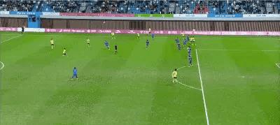 罗本附体，全运会U20男足决赛以世界波收官
全运会U20男足决赛，广东对阵湖北，