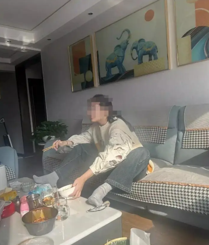 这么大了，习惯这么差，怎么教育？