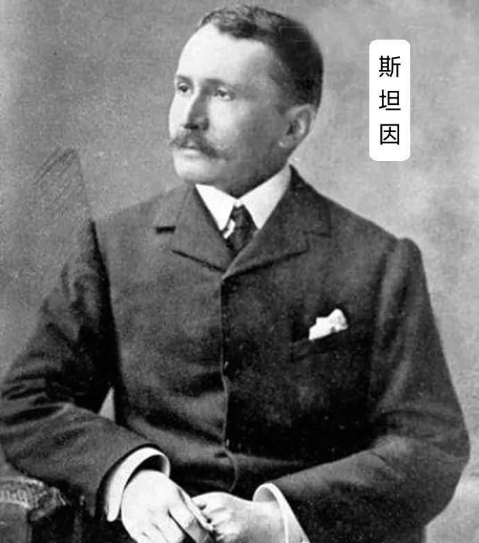 1907年，敦煌藏经洞迎来了第一个不速之客：英国人斯坦因。他在中文翻译蒋孝琬的出