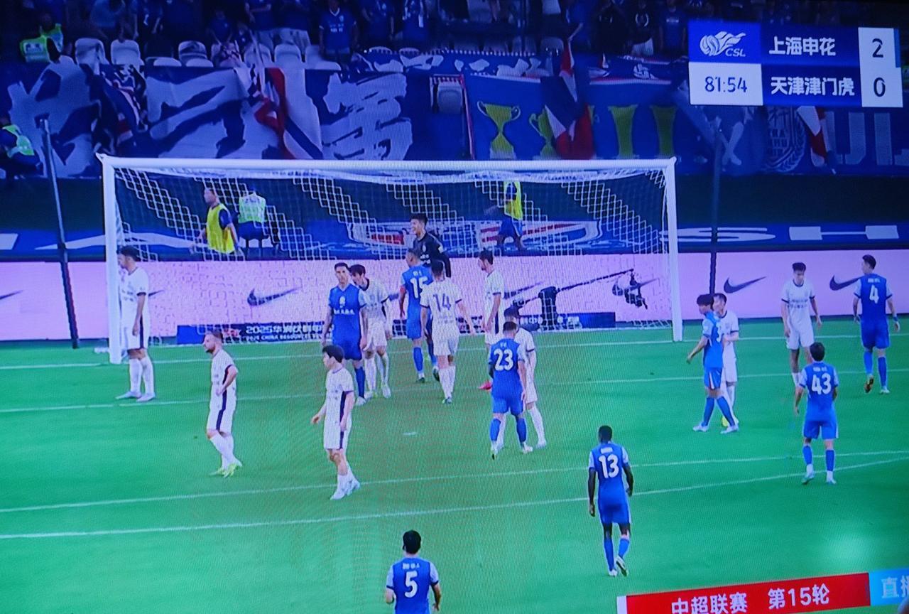 上海申花3：0战胜天津津门虎，于根伟于指导只能说是偷鸡不成蚀把米，足协杯战略性放