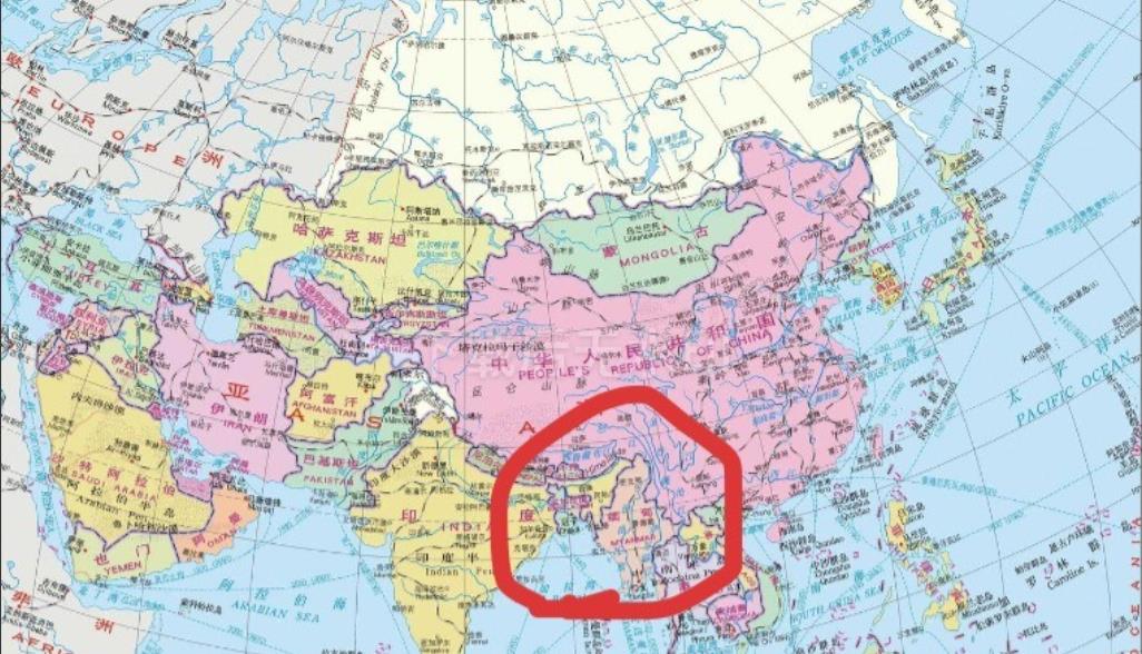 美国收加拿大、格陵兰岛，俄罗斯收复乌克兰，这个时候，中国最应该收哪个与中国接壤的