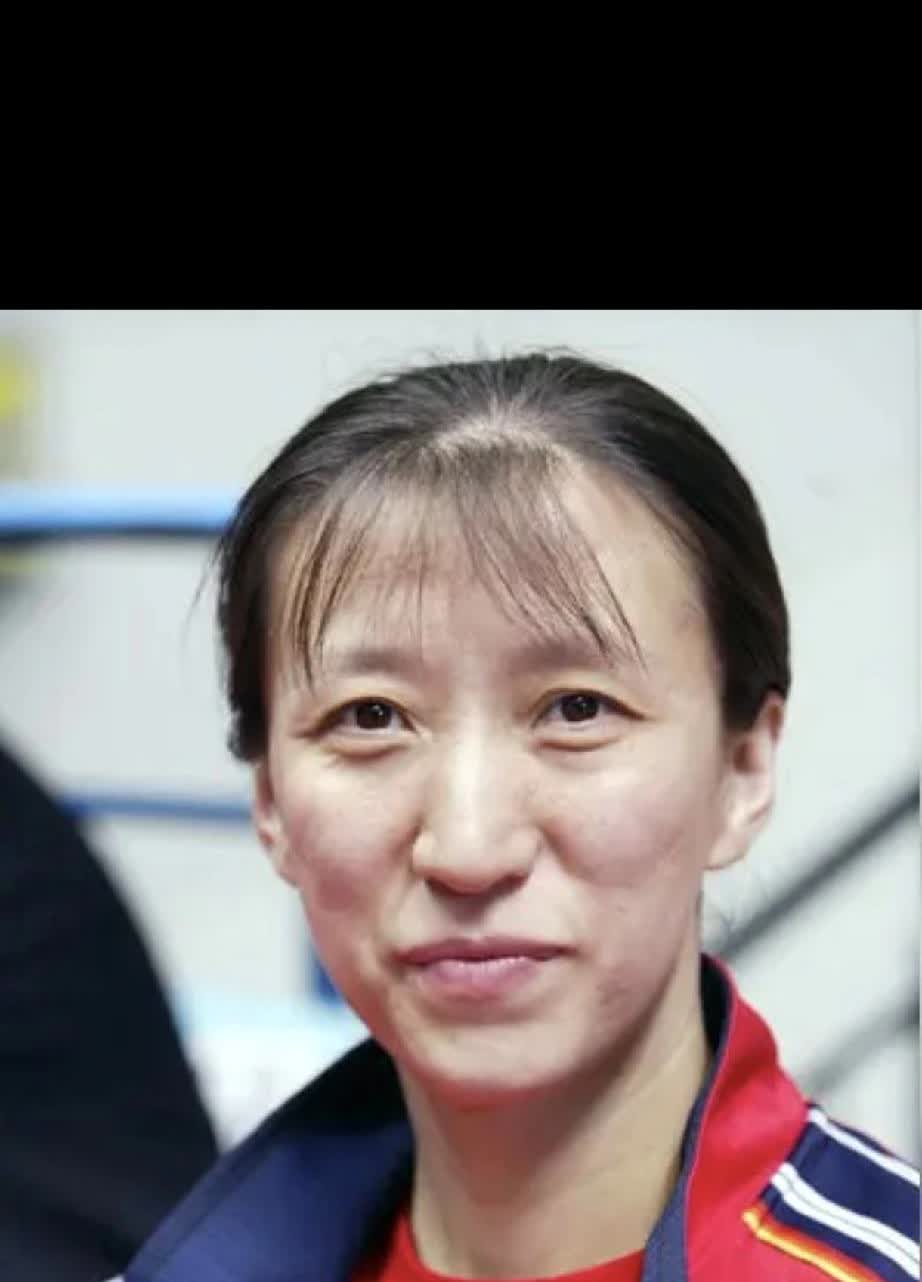 最近这7～8年，排管中心最大的心病是什么？就是“硬可用熊，但不能用龙！”尽管用龙