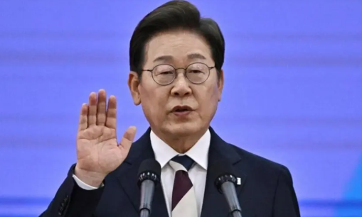 堵在大使馆门前反华示威！中方致函李在明政府：必须提供保护
最近这几天，中国使馆门