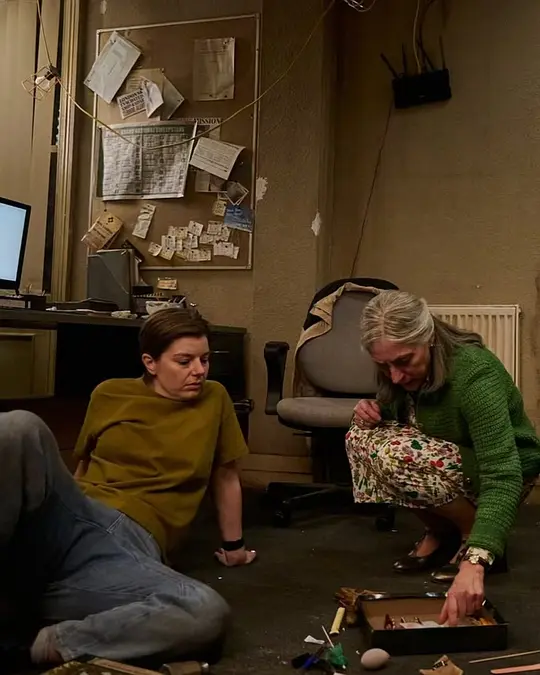  在刷《流人 第五季 》的观感
  E1一个专业的杀手，选好无监控录像的区域并在