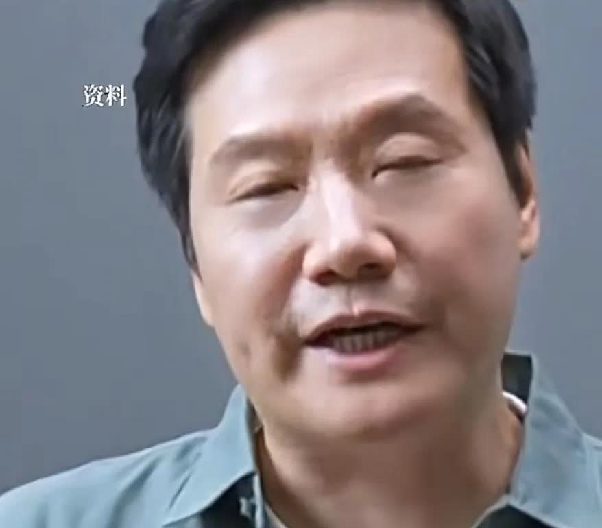 小米汽车车祸事件可以肯定以下几点。
①一点驾驶员完全相信智能驾驶。出事的前一刻