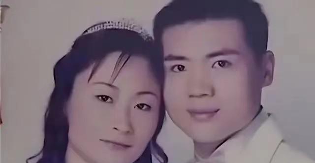 “是不是搞错了？”2009年，汶川抗震英雄王龙接到一催款电话，这才发现自己银行的