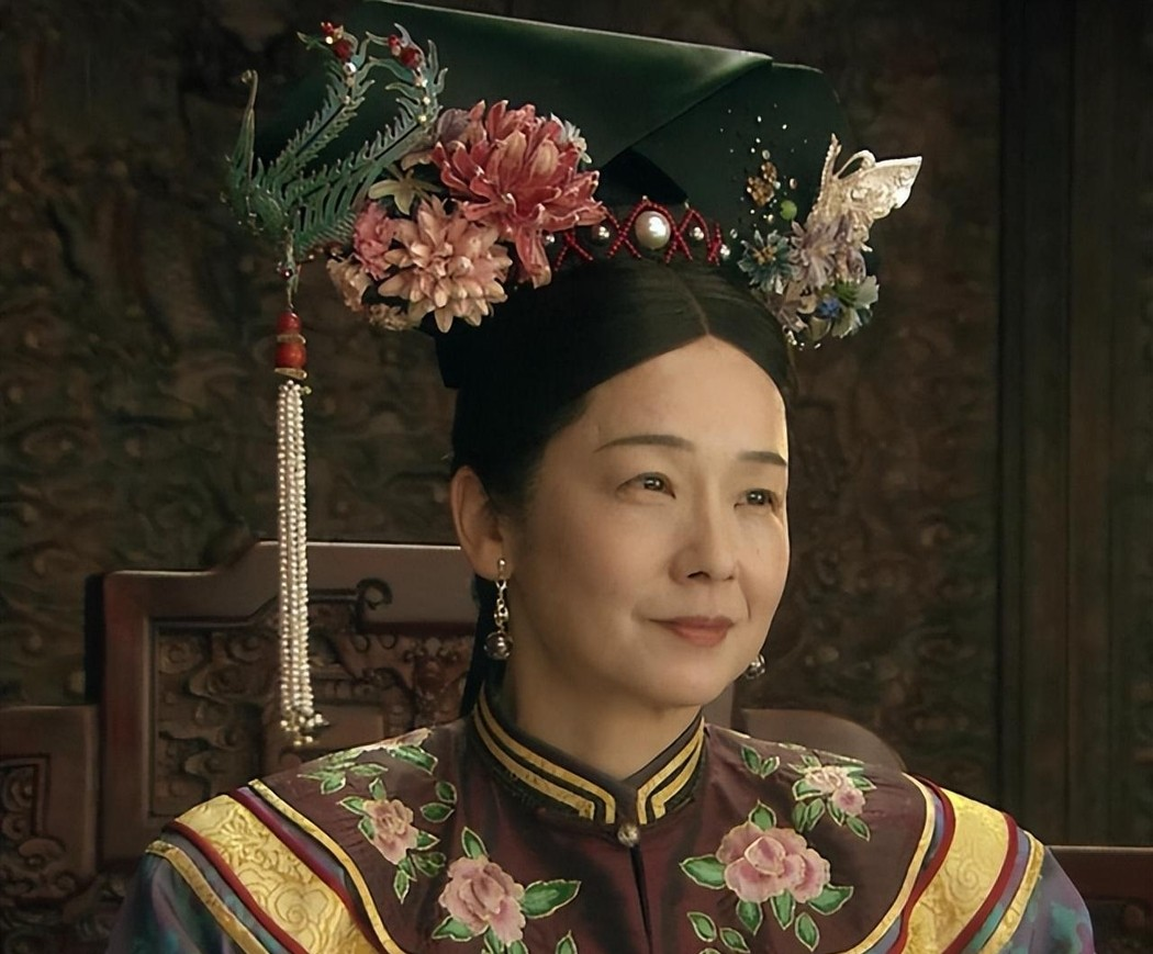 1888年，53岁的慈禧爱上了20岁的侍卫那尔苏，当晚就临幸了他。哪承想，这个举