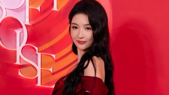 上海这一夜，33岁陈丽君秒了32岁吉娜，才知大气和油腻的区别