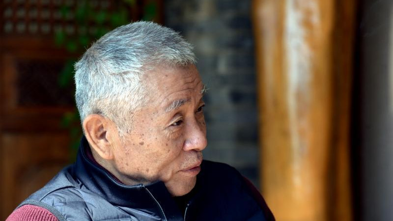 高旭奇：冷眼观世 唯艺是图