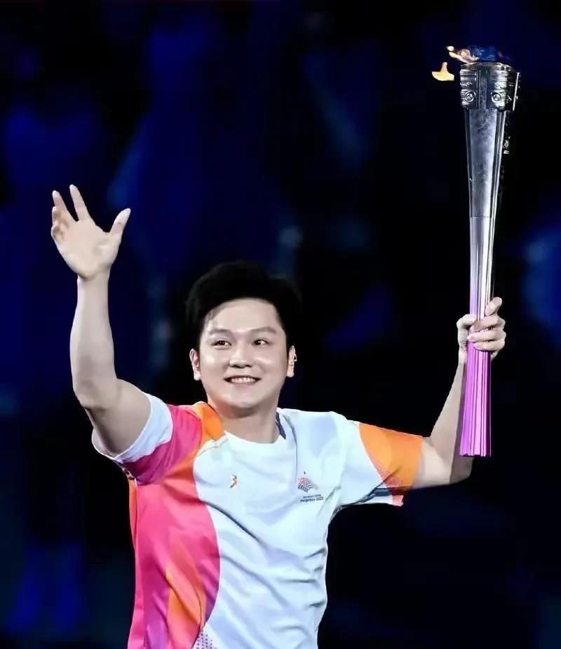 估计外协们都看蒙了，最强的樊振东，放在家里不让出战，派一堆二世祖来给自己刷战绩，
