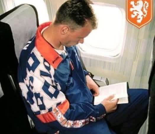 丹尼斯·博格坎普的恐惧 🇳🇱✈️

“冰人”从来都不喜欢乘坐飞机，在19