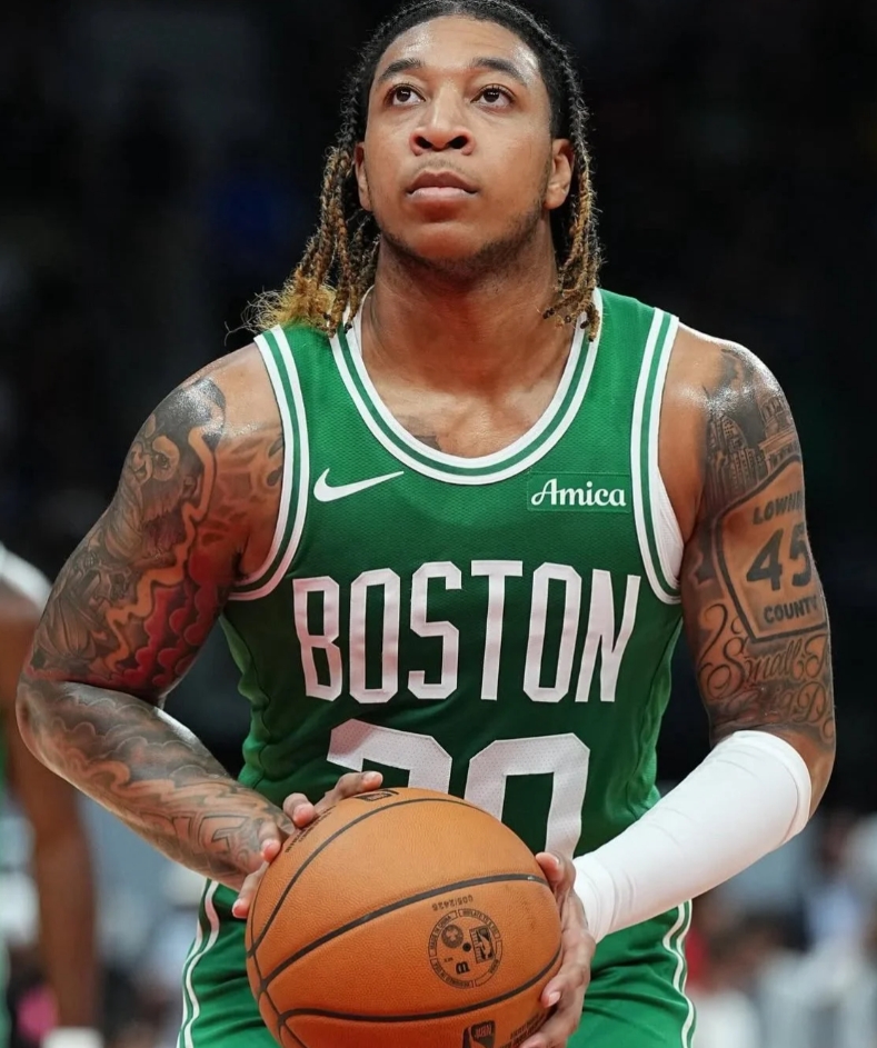据NBA记者Michael Scotto的报道，凯尔特人将执行凯尔特人球员JD-