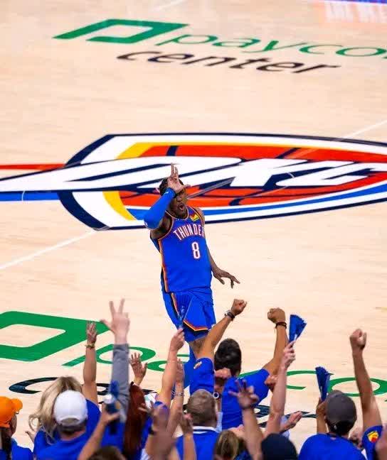 13年的漫长等待，究竟是怎样的一支球队能在NBA赛场上重新崛起，重返总决赛的舞台