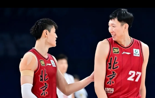 北京队这哥俩真的够争气。

北京队103：94击败了强敌山东队。这场比赛，北京队