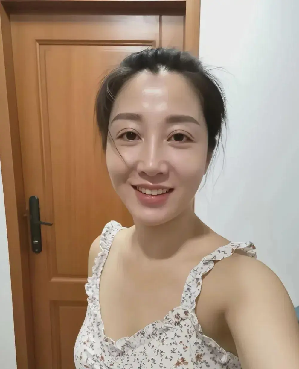 85年傲娇单身小女生，有房有车，有喜欢我的吗？评论区留言给我