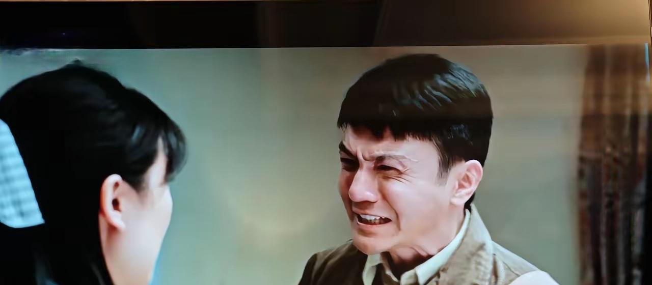 追剧《依依向北风》盛雪竹又决定晚上去找王潇，白玉飞告诉盛雪竹的一番话非常有道理。