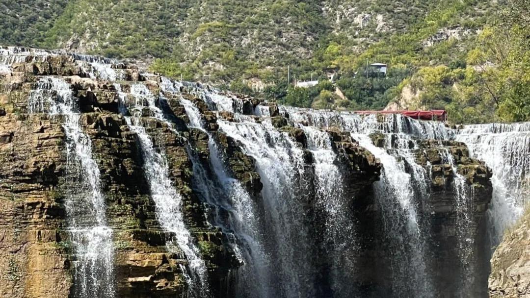 山西长治赤壁旅游全攻略：探秘太行山深处的丹霞奇观