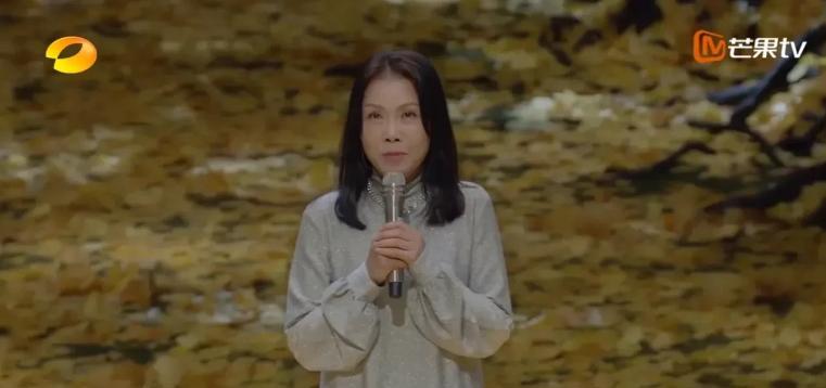 2022年，孙悦问田震：“《执着》这首歌当时是怎么出来的？是为了你写的吗？”
田