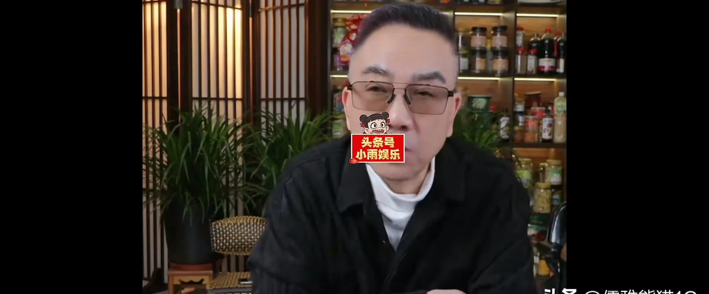 杨议回应侯耀华摆枝扫墓











这事儿闹得沸沸扬扬，跟电视剧似的！