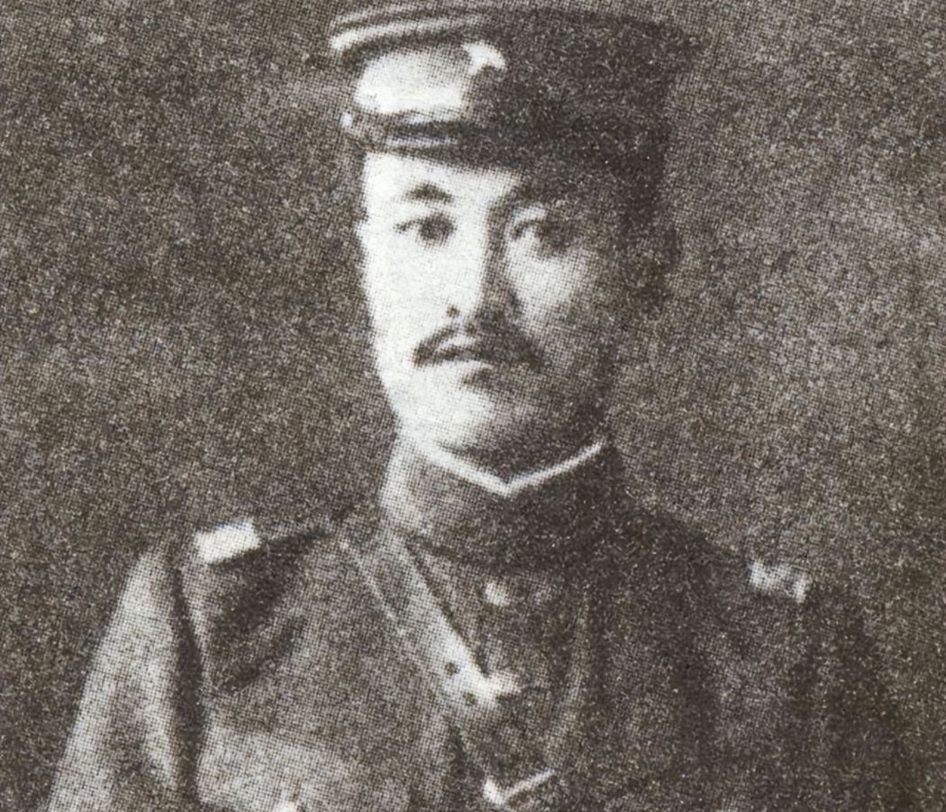 1925年，沈阳郊区，郭松龄将军被处决后，一张罕见的老照片，镜头中他的遗体被张作