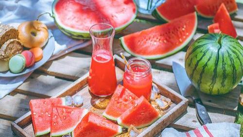 38℃高温预警！这家商场却要搞西瓜节？是福利还是智商税？