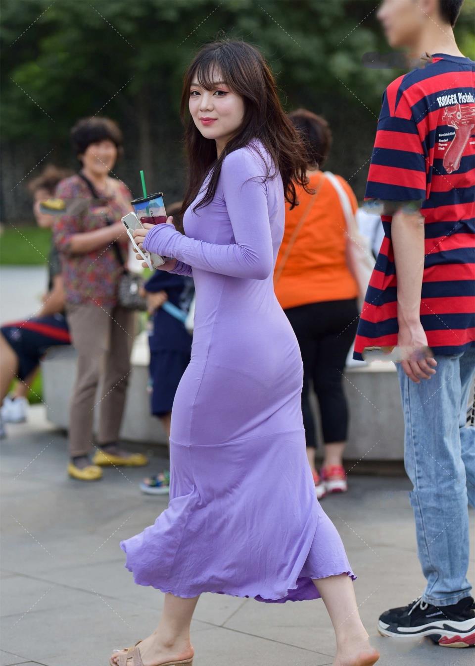 大龄剩女几乎要孤独终老，除非放下身段，想找白马王子不可能，有条件的白马王子都已经
