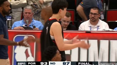 比赛结束！开拓者93-87击败鹈鹕。

杨瀚森15分3篮板2助攻1抢断2盖帽。怎