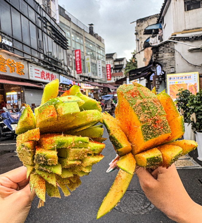 这道地道美食来自哪个城市？叫什么呀，馋哭了
