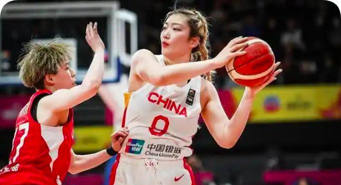 李梦有伤没进国家队，我不惊讶，
李梦长期脱队训练，我也不惊讶，
我惊讶的反而是主